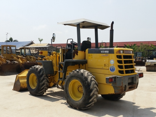 ขายรถตักล้อยาง ยี่ห้อ KOMATSU WA100-3 นำเข้าจากญี่ปุ่นแท้ 100\% สภาพสวย ไม่เคยใช้งานในไทย ขายรถตักล้อยาง ยี่ห้อ KOMATSU WA100-3 นำเข้าจากญี่ปุ่นแท้ 100\% สภาพสวย ไม่เคยใช้งานในไทย