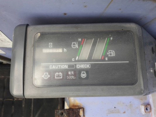 ขายแบคโฮ KOMATSU PC28 UU-2E(เท่า PC30)บูมออฟเซท คอนโทลสั้นไฟฟ้า โทร098-7962549 ขายแบคโฮ KOMATSU PC28 UU-2E(เท่า PC30)บูมออฟเซท คอนโทลสั้นไฟฟ้า โทร098-7962549