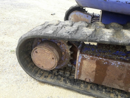 ขายแบคโฮ KOMATSU PC28 UU-2E(เท่า PC30)บูมออฟเซท คอนโทลสั้นไฟฟ้า โทร098-7962549 ขายแบคโฮ KOMATSU PC28 UU-2E(เท่า PC30)บูมออฟเซท คอนโทลสั้นไฟฟ้า โทร098-7962549