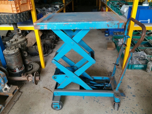 แฮนด์ลิฟท์ยกของ