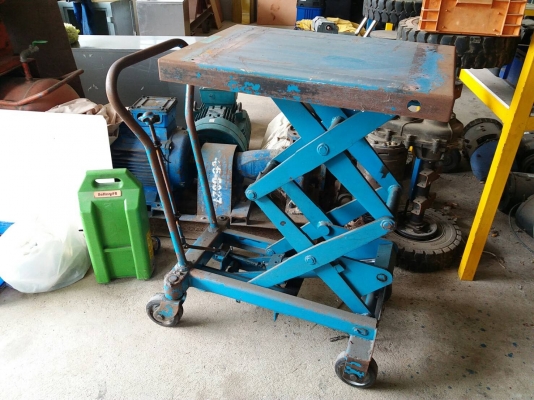 แฮนด์ลิฟท์ยกของ