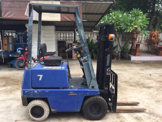 ขายถูก โฟล์กลิฟท์ไฟฟ้า TOYOTA 2FBL7 เก่าญี่ปุ่น ตามสภาพ ขายถูก โฟล์กลิฟท์ไฟฟ้า TOYOTA 2FBL7 เก่าญี่ปุ่น ตามสภาพ