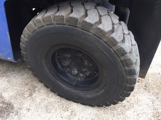 ขายถูก โฟล์กลิฟท์ไฟฟ้า TOYOTA 2FBL7 เก่าญี่ปุ่น ตามสภาพ ขายถูก โฟล์กลิฟท์ไฟฟ้า TOYOTA 2FBL7 เก่าญี่ปุ่น ตามสภาพ