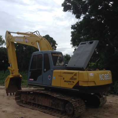 ขายด่วน KOBELCO SK200 MART III เก๋งเทาสภาพพร้อมใช้งาน เครื่องปั้มดี เอวแน่น โซ่ช่วงล่างพร้อมใช้งาน เอกสารสัญญาซื้อขาย สนใจสอบถาม 093-0764943  088-3223272 K ตั้ม
