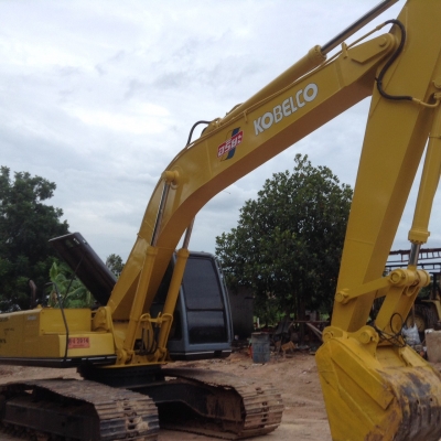 ขายด่วน KOBELCO SK200 MART III เก๋งเทาสภาพพร้อมใช้งาน เครื่องปั้มดี เอวแน่น โซ่ช่วงล่างพร้อมใช้งาน เอกสารสัญญาซื้อขาย สนใจสอบถาม 093-0764943  088-3223272 K ตั้ม