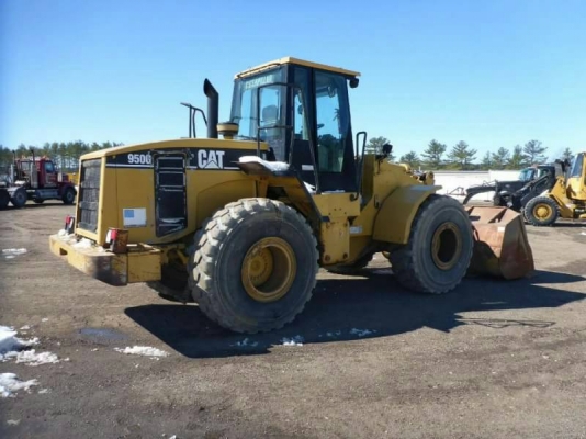 ขออนุญาติขาย950Gเก่านอกนำเข้ามา13000ชั่วโมง เอกสารใบแจ้งจำหน่ายราคา 2950000สนใจติดต่อ0853224877-0988930465 ขออนุญาติขาย950Gเก่านอกนำเข้ามา13000ชั่วโมง เอกสารใบแจ้งจำหน่ายราคา 2950000สนใจติดต่อ0853224877-0988930465