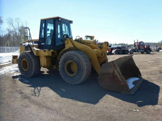 ขออนุญาติขาย950Gเก่านอกนำเข้ามา13000ชั่วโมง เอกสารใบแจ้งจำหน่ายราคา 2950000สนใจติดต่อ0853224877-0988930465