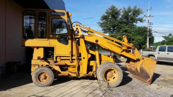 รถตัก Komatsu SD20-5 เก่าญี่ปุ่นตู้เก๋ง