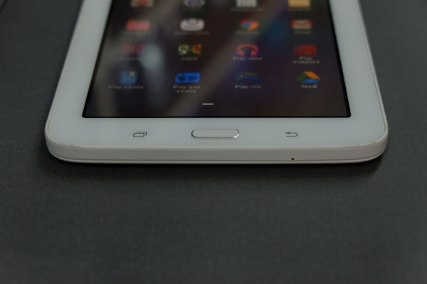 samsung tab 3V สีขาว SM-T116NU จอ 7 นิ้ว ของแท้ สภาพใหม่ ส่งฟรี