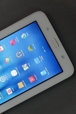 samsung tab 3V สีขาว SM-T116NU จอ 7 นิ้ว ของแท้ สภาพใหม่ ส่งฟรี