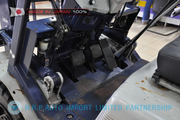 ขายรถโฟล์คลิฟท์มือสอง KOMATSU รุ่น FG20-252967 นำเข้าจากประเทศญี่ปุ่น 100\% ไม่เคยใช้งานในไทย