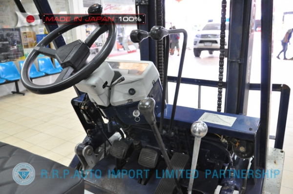 ขายรถโฟล์คลิฟท์มือสอง KOMATSU รุ่น FG20-252967 นำเข้าจากประเทศญี่ปุ่น 100\% ไม่เคยใช้งานในไทย