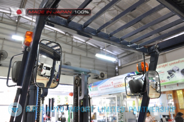 ขายรถโฟล์คลิฟท์มือสอง KOMATSU รุ่น FG20-252967 นำเข้าจากประเทศญี่ปุ่น 100\% ไม่เคยใช้งานในไทย
