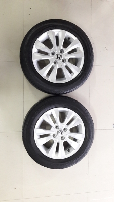 ขายล้อHONDA CITY ขอบ15 ยางปี15  4ล้อ