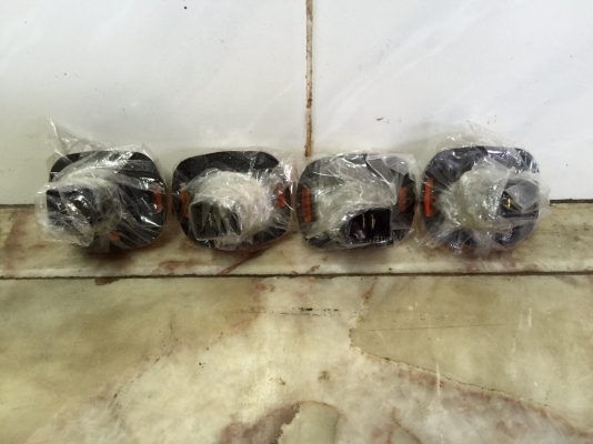 ขายไฟเลี้ยวแก้มข้างรถ DAIHATSU รุ่น MIRA L80 สีส้มเดิมๆ ขายไฟเลี้ยวแก้มข้างรถ DAIHATSU รุ่น MIRA L80 สีส้มเดิมๆ