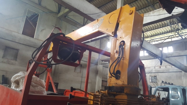 ขายตามสภาพ รถยก 6 ล้อ HINO FD166B มีวินซ์ และเครน TADANO 3 ตัน เครื่อง HO6C เทอร์โบ 210 แรงม้า เกียร์ HO คัสซีสวย เอกสารเล่มทะเบียนครบ ขายตามสภาพ รถยก 6 ล้อ HINO FD166B มีวินซ์ และเครน TADANO 3 ตัน เครื่อง HO6C เทอร์โบ 210 แรงม้า เกียร์ HO คัสซีสวย เอกสารเล่มทะเบียนครบ