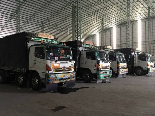 Hino mega 260 แรง ปี 47 ดัมพ์พืชไร่อู่ ส.สมบัติ แม่ 12 ล้อลูก 2 เพลา ใส่ของได้เกือบ 30 ตัน