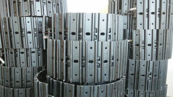 โซ่รถขุดพร้อมใบ ขนาด PC20-50 ของใหม่ โซ่รถขุดพร้อมใบ ขนาด PC20-50 ของใหม่