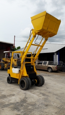 รถตัก TCM SD12Z6 เก่าญี่ปุ่น