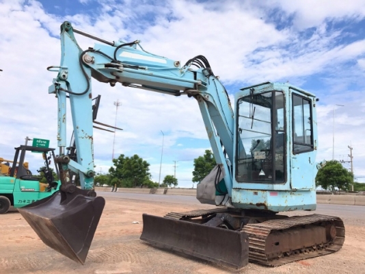 ขายรถแบคโฮ KOMATSU PC50UU-1 รถนอกนำเข้าจากญี่ปุ่น สภาพสวยพร้อมใช้ มีVDOการทำงานครับ