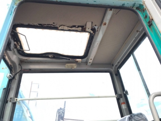 ขายรถแบคโฮ KOMATSU PC50UU-1 รถนอกนำเข้าจากญี่ปุ่น สภาพสวยพร้อมใช้ มีVDOการทำงานครับ