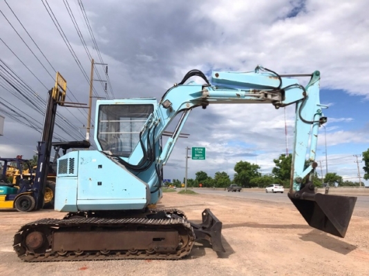 ขายรถแบคโฮ KOMATSU PC50UU-1 รถนอกนำเข้าจากญี่ปุ่น สภาพสวยพร้อมใช้ มีVDOการทำงานครับ