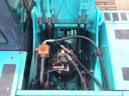 ขายรถแบคโฮ KOBELCO SK320 MARK 6 YN09 ปี2006 รถนอกนำเข้าจากญี่ปุ่น สภาพสวยพร้อมใช้ มีVDOการทำงานครับ
