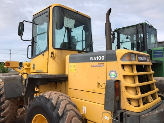 ขายรถตักล้อยาง KOMATSU WA100-3E แขนยาวพิเศษ รถนอกนำเข้าจากญี่ปุ่น สภาพสวยพร้อมใช้ มีVDOการทำงานครับ ขายรถตักล้อยาง KOMATSU WA100-3E แขนยาวพิเศษ รถนอกนำเข้าจากญี่ปุ่น สภาพสวยพร้อมใช้ มีVDOการทำงานครับ