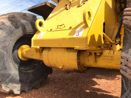 ขายรถตักล้อยาง KOMATSU WA100-3E แขนยาวพิเศษ รถนอกนำเข้าจากญี่ปุ่น สภาพสวยพร้อมใช้ มีVDOการทำงานครับ ขายรถตักล้อยาง KOMATSU WA100-3E แขนยาวพิเศษ รถนอกนำเข้าจากญี่ปุ่น สภาพสวยพร้อมใช้ มีVDOการทำงานครับ