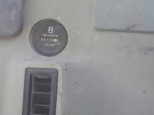 ขายKOBELCO SK135SR-1E  YY02  เก่าญี่ปุ่นแท้  มีลายแย๊ก  เครื่องปั๊มดี  แทรค  70  สภาพสวย  พร้อมใช้  โทร  089-3818694  ดวงนภา