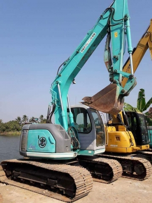ขายKOBELCO SK135SR-1E  YY02  เก่าญี่ปุ่นแท้  มีลายแย๊ก  เครื่องปั๊มดี  แทรค  70  สภาพสวย  พร้อมใช้  โทร  089-3818694  ดวงนภา