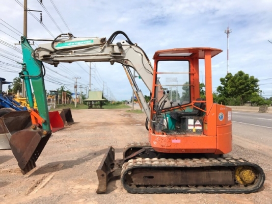 ขายรถแบคโฮ KOMATSU PC50UU-1 รถนอกนำเข้าจากญี่ปุ่น สภาพสวยพร้อมใช้ มีVDOการทำงานครับ