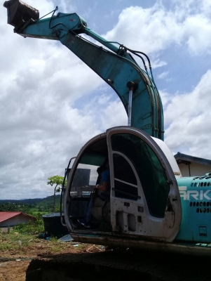 รถแบคโฮ โคเบลโก้ KOBELCO SK 200-MARK-V ราคา 620,000 บาท รถโคราช