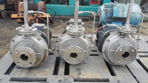 ** เหลือ 2 ตัว ** ปั้มน้ำเคมีหัวสแตนเลสอิตาลี่ IDROPRES ITALY 5.5 HP 2920 RPM 380V ตัดมาสดๆพร้อมใช้ ** เหลือ 2 ตัว ** ปั้มน้ำเคมีหัวสแตนเลสอิตาลี่ IDROPRES ITALY 5.5 HP 2920 RPM 380V ตัดมาสดๆพร้อมใช้