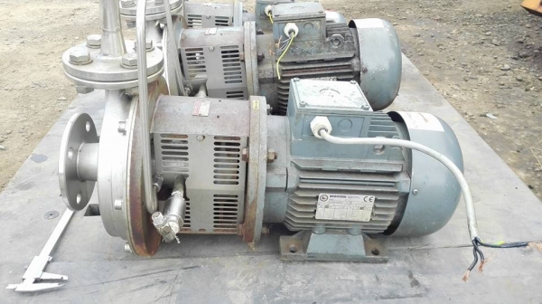 ** เหลือ 2 ตัว ** ปั้มน้ำเคมีหัวสแตนเลสอิตาลี่ IDROPRES ITALY 5.5 HP 2920 RPM 380V ตัดมาสดๆพร้อมใช้ ** เหลือ 2 ตัว ** ปั้มน้ำเคมีหัวสแตนเลสอิตาลี่ IDROPRES ITALY 5.5 HP 2920 RPM 380V ตัดมาสดๆพร้อมใช้