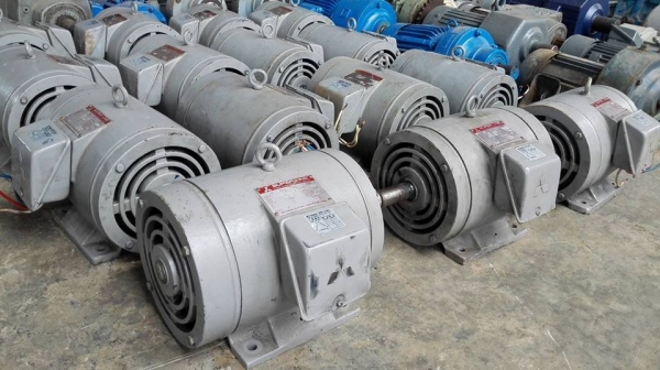 ** SOLD ** มาใหม่อีกชุด ** มอเตอร์ Mitsubishi JAPAN 3 HP 1420 RPM 380V Type SB-J ตัวญี่ปุ่นรุ่นทนทุ่นเดิมพร้อมใช้ ** SOLD ** มาใหม่อีกชุด ** มอเตอร์ Mitsubishi JAPAN 3 HP 1420 RPM 380V Type SB-J ตัวญี่ปุ่นรุ่นทนทุ่นเดิมพร้อมใช้