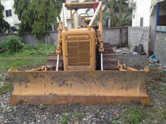 รถแทรคเตอร์ D6D ขายคู่กับ D4D ขายเหมา 2 คันไม่แยกราคา 1,350,000 รถภาคกลาง รถแทรคเตอร์ D6D ขายคู่กับ D4D ขายเหมา 2 คันไม่แยกราคา 1,350,000 รถภาคกลาง