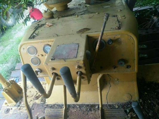 รถแทรคเตอร์ CAT D4E ราคา 490,000 บาท รถนครปฐม รถแทรคเตอร์ CAT D4E ราคา 490,000 บาท รถนครปฐม