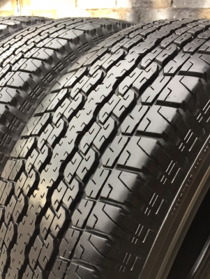 ยาง Bridgstone 245-70-16 ปี 16 ครบชุด 4 เส้น 8000 สวยๆไม่บวมไม่กินข้างดอกยางเหลือเยอะเอาไปวิ่งกันใด้อีกยาวค่ะ ยาง Bridgstone 245-70-16 ปี 16 ครบชุด 4 เส้น 8000 สวยๆไม่บวมไม่กินข้างดอกยางเหลือเยอะเอาไปวิ่งกันใด้อีกยาวค่ะ