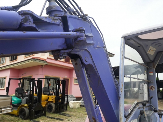 ขายรถแบคโฮ KOMATSU PC 28 UU-2E(เท่า PC30)  เครื่อง3D82AE-3D   บูมออฟเซท คอนโทลสั้นไฟฟ้า   ติดต่อ 098-7962549