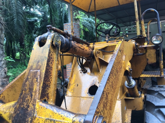 รถตักล้อยาง KOMATSU JH30b รถสวยพร้อมใช้งาน เอกสารซื้อ-ขาย