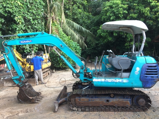 ขายรถขุดเล็ก แบคโครเล็กkubota k35 สภาพดีพร้อมทำงาน