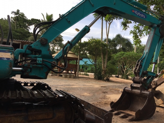 ขายรถขุดเล็ก แบคโครเล็กkubota k35 สภาพดีพร้อมทำงาน