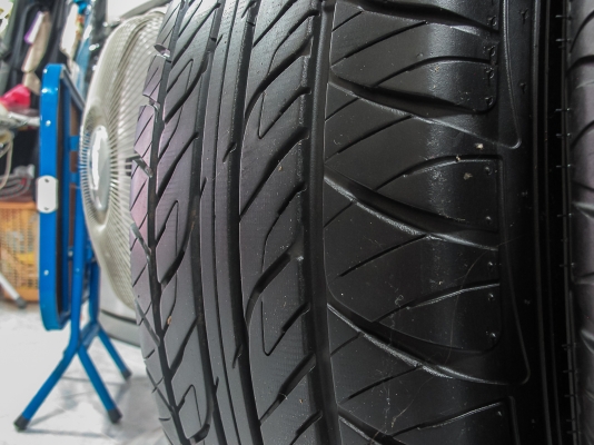 ขายยาง Dunlop Grandtrek PT2 265/65R17 สวยๆครับ