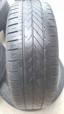 ขายล้อTOYOTA New Viod ยางGoodyear ปี15 4 ล้อ ขายล้อTOYOTA New Viod ยางGoodyear ปี15 4 ล้อ