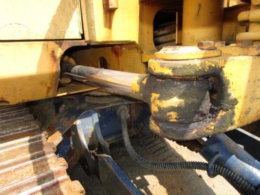 ขาย รถเเม็คโคร ยี่ห้อ Komatsu รุ่น PC20-6