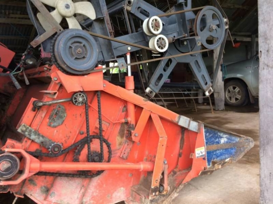 รถเกี่ยว KUBOTA DC60