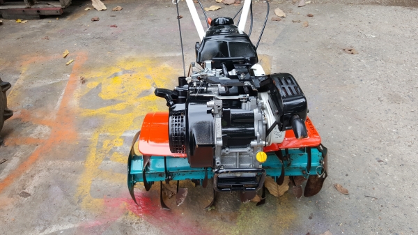 รถพรวนดิน 4 แรง บีบเลี้ยว  ปรับสภาพแล้วพ่นทับด้วยอีพอกซี่ใสพร้อมใช้งาน