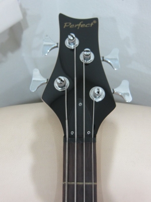 เบสไฟฟ้า 4 สาย Perfect สีซันเบิร์ด ของใหม่ รุ่น EB-94 คอบาง จับง่าย ขายถูก