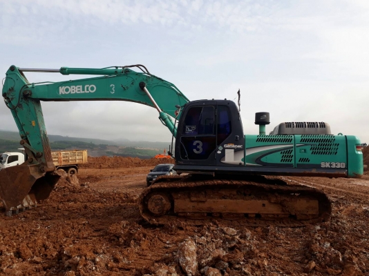 Sk 330-8 ชั่วโมง 15,xxx  เอกสารเล่มทะเบียน รถสวยพร้อมใช้งาน